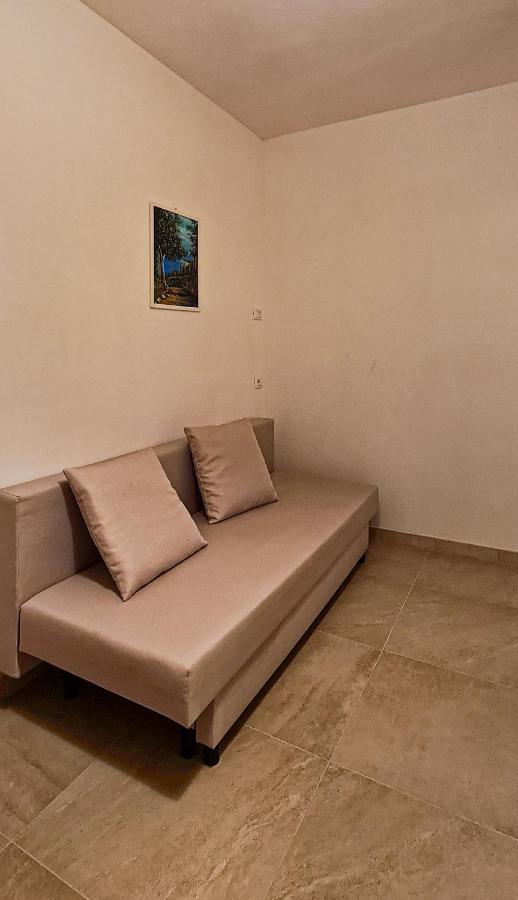 Rediesis * Camerano